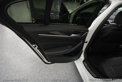 2022 BMW 5 Series 530i   - Photo 39 - Mesa, AZ 85202