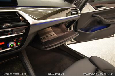 2022 BMW 5 Series 530i   - Photo 36 - Mesa, AZ 85202