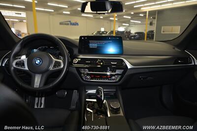 2023 BMW 5 Series 530e   - Photo 25 - Mesa, AZ 85202
