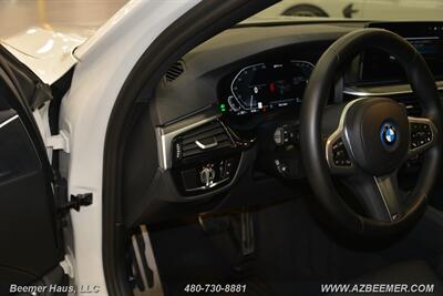 2023 BMW 5 Series 530e   - Photo 27 - Mesa, AZ 85202