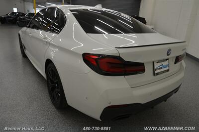 2023 BMW 5 Series 530e   - Photo 10 - Mesa, AZ 85202