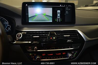 2023 BMW 5 Series 530e   - Photo 31 - Mesa, AZ 85202
