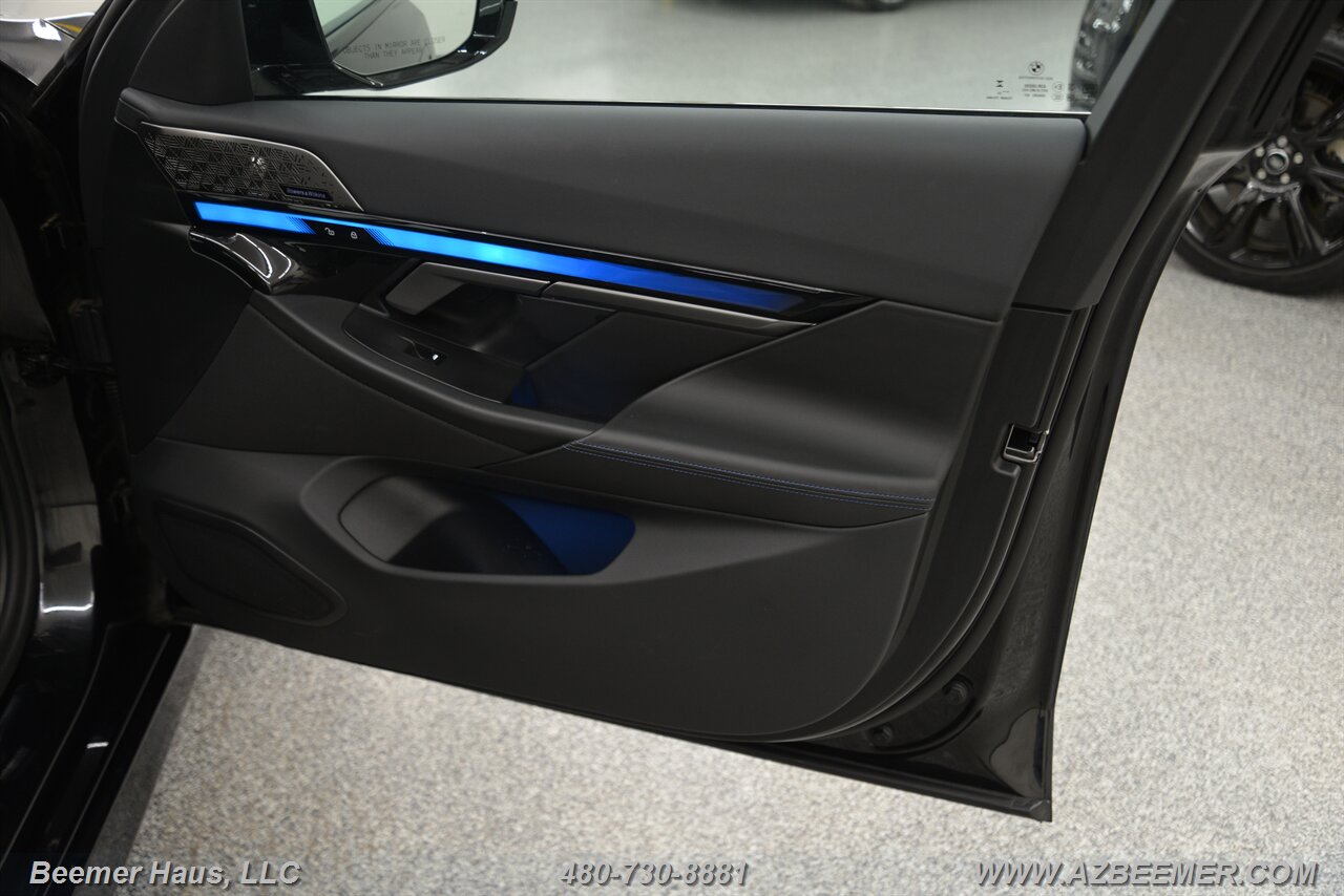 2024 BMW i5 M60 - Photo 41 - Mesa, AZ 85202