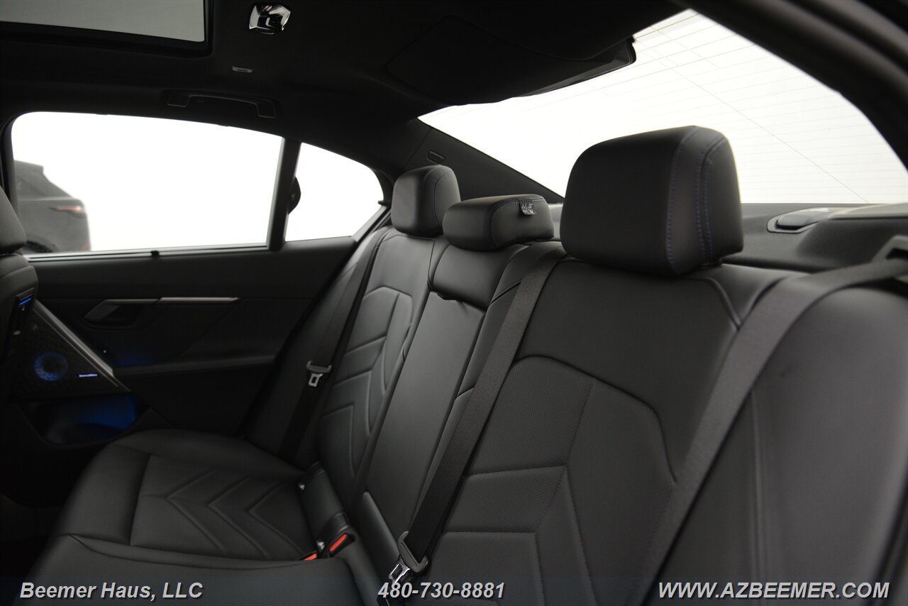 2024 BMW i5 M60 - Photo 22 - Mesa, AZ 85202
