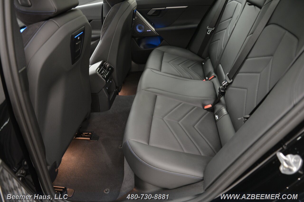 2024 BMW i5 M60 - Photo 21 - Mesa, AZ 85202
