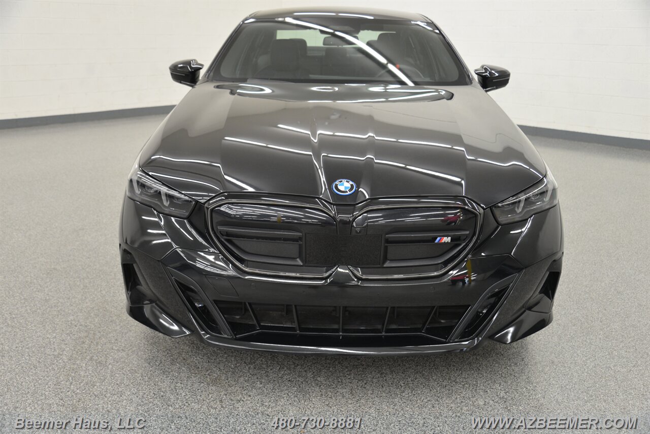 2024 BMW i5 M60 - Photo 4 - Mesa, AZ 85202