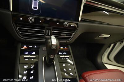 2024 Porsche Macan   - Photo 35 - Mesa, AZ 85202