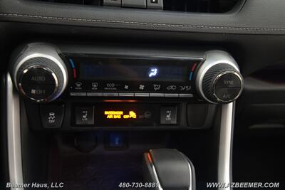 2020 Toyota RAV4 Hybrid Limited   - Photo 33 - Mesa, AZ 85202