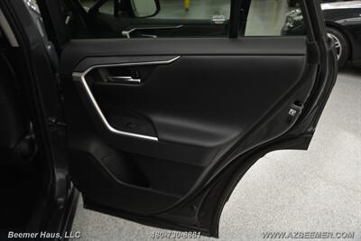 2020 Toyota RAV4 Hybrid Limited   - Photo 38 - Mesa, AZ 85202