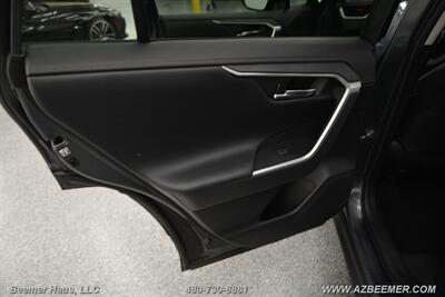 2020 Toyota RAV4 Hybrid Limited   - Photo 37 - Mesa, AZ 85202