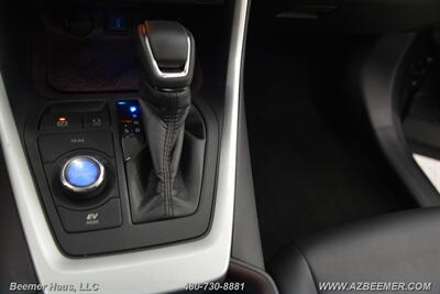 2020 Toyota RAV4 Hybrid Limited   - Photo 34 - Mesa, AZ 85202