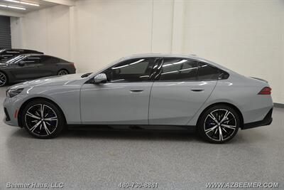 2026 BMW 5 Series 530i   - Photo 4 - Mesa, AZ 85202