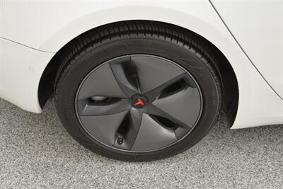 2020 Tesla Model 3 Standard Range   - Photo 34 - Mesa, AZ 85202