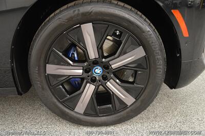 2024 BMW iX xDrive50   - Photo 34 - Mesa, AZ 85202