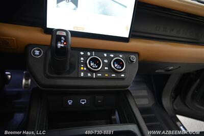 2022 Land Rover Defender 110 X   - Photo 34 - Mesa, AZ 85202