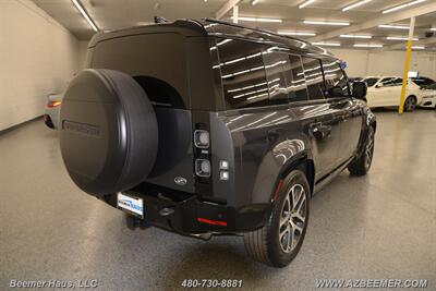 2022 Land Rover Defender 110 X   - Photo 9 - Mesa, AZ 85202