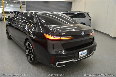 2024 BMW i7 M70   - Photo 11 - Mesa, AZ 85202