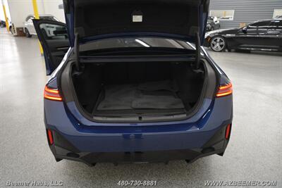 2024 BMW 5 Series 530i   - Photo 43 - Mesa, AZ 85202