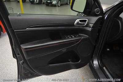 2017 Jeep Grand Cherokee Trailhawk   - Photo 37 - Mesa, AZ 85202