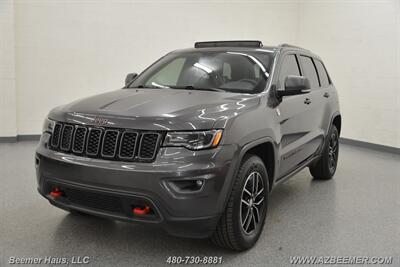 2017 Jeep Grand Cherokee Trailhawk   - Photo 2 - Mesa, AZ 85202