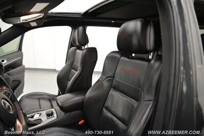 2017 Jeep Grand Cherokee Trailhawk   - Photo 15 - Mesa, AZ 85202