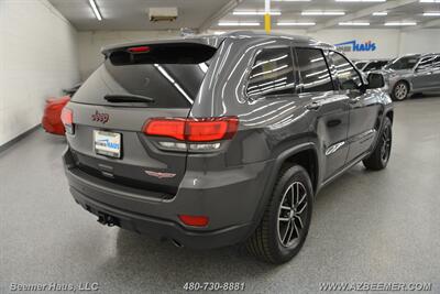 2017 Jeep Grand Cherokee Trailhawk   - Photo 9 - Mesa, AZ 85202