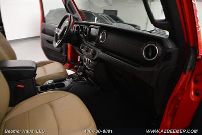 2018 Jeep Wrangler Unlimited Sahara   - Photo 19 - Mesa, AZ 85202