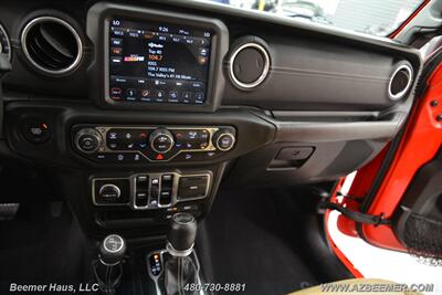 2018 Jeep Wrangler Unlimited Sahara   - Photo 28 - Mesa, AZ 85202
