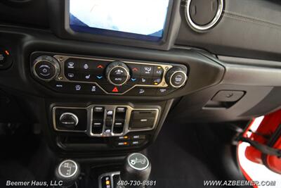 2018 Jeep Wrangler Unlimited Sahara   - Photo 31 - Mesa, AZ 85202