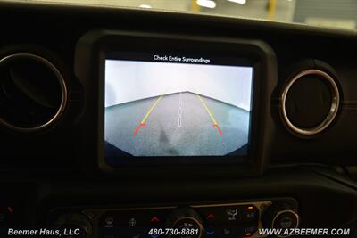 2018 Jeep Wrangler Unlimited Sahara   - Photo 30 - Mesa, AZ 85202