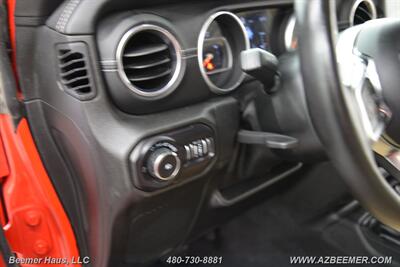 2018 Jeep Wrangler Unlimited Sahara   - Photo 25 - Mesa, AZ 85202