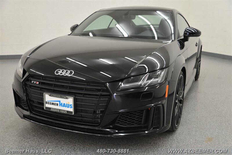 2022 Audi TTS 2.0T quattro  