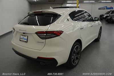 2022 Maserati Levante Modena   - Photo 10 - Mesa, AZ 85202