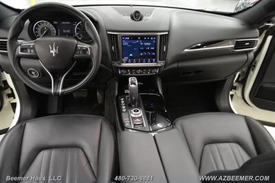 2022 Maserati Levante Modena   - Photo 17 - Mesa, AZ 85202