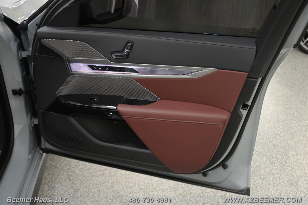 2025 BMW 7 Series 750e xDrive - Photo 41 - Mesa, AZ 85202