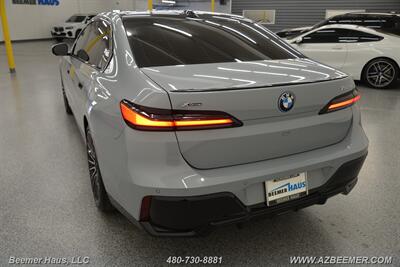 2025 BMW 7 Series 750e xDrive   - Photo 11 - Mesa, AZ 85202