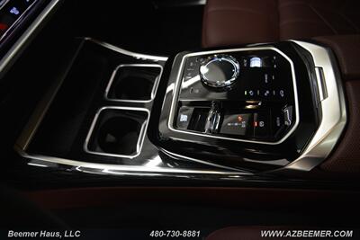 2025 BMW 7 Series 750e xDrive   - Photo 33 - Mesa, AZ 85202