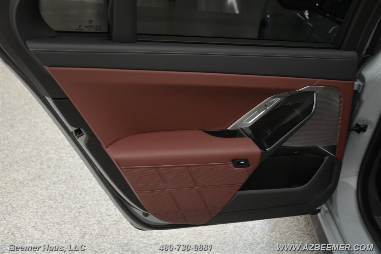 2025 BMW 7 Series 750e xDrive - Photo 39 - Mesa, AZ 85202