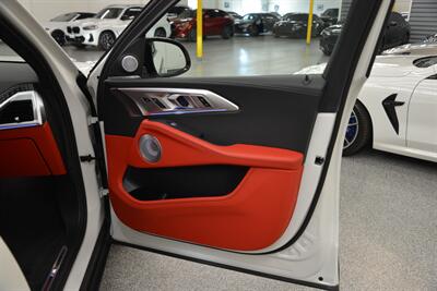 2025 BMW XM   - Photo 41 - Mesa, AZ 85202