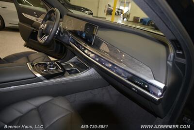 2024 BMW 7 Series 740i   - Photo 24 - Mesa, AZ 85202