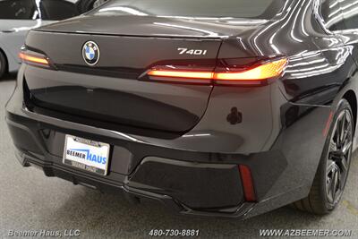 2024 BMW 7 Series 740i   - Photo 49 - Mesa, AZ 85202