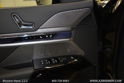 2024 BMW 7 Series 740i   - Photo 33 - Mesa, AZ 85202