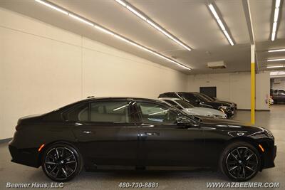 2024 BMW 7 Series 740i   - Photo 11 - Mesa, AZ 85202