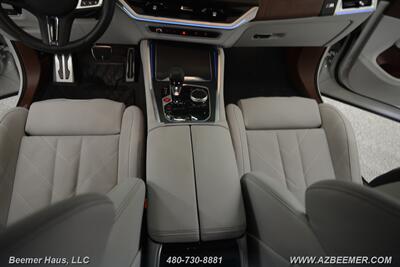 2024 BMW XM   - Photo 18 - Mesa, AZ 85202