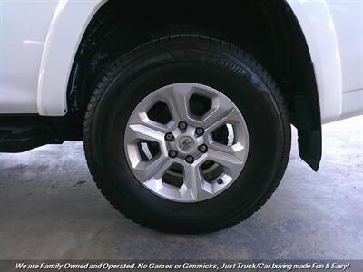 2018 Toyota 4Runner SR5 Premium   - Photo 50 - Mesa, AZ 85202