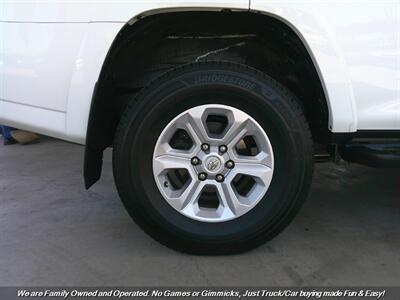2018 Toyota 4Runner SR5 Premium   - Photo 52 - Mesa, AZ 85202
