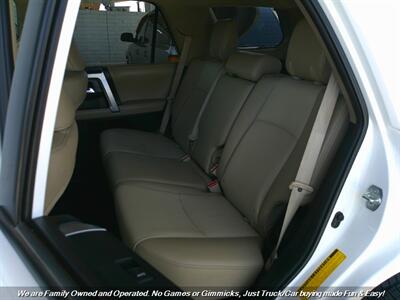 2018 Toyota 4Runner SR5 Premium   - Photo 20 - Mesa, AZ 85202
