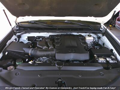 2018 Toyota 4Runner SR5 Premium   - Photo 54 - Mesa, AZ 85202