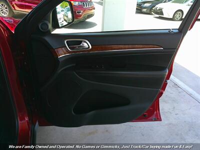 2011 Jeep Grand Cherokee Limited   - Photo 32 - Mesa, AZ 85202