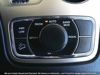 2011 Jeep Grand Cherokee Limited   - Photo 42 - Mesa, AZ 85202